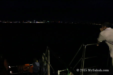 KK city night view from the sea