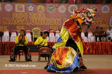 Qi-Ling lion dance