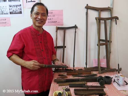 old day carpenter tools