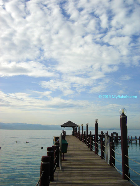 jetty of Manukan Island