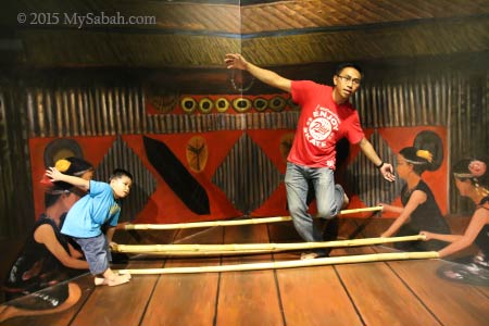 magunatip bamboo dance in 3D painting