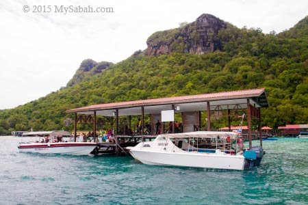 jetty of Bohey Dulang Island