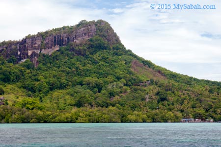 village of Bohey Dulang