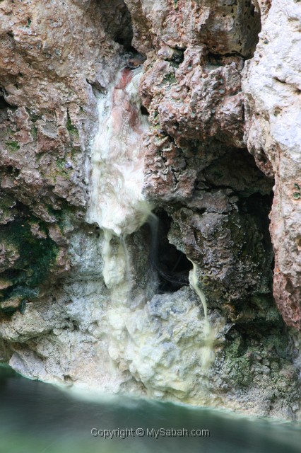 sulphurous-springs-img_7684.jpg