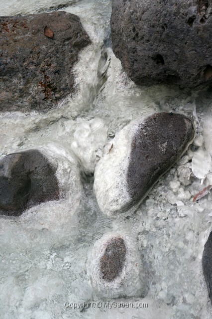 sulphurous-springs-img_7781.jpg