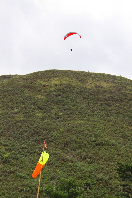 paragliding-img_0551.jpg