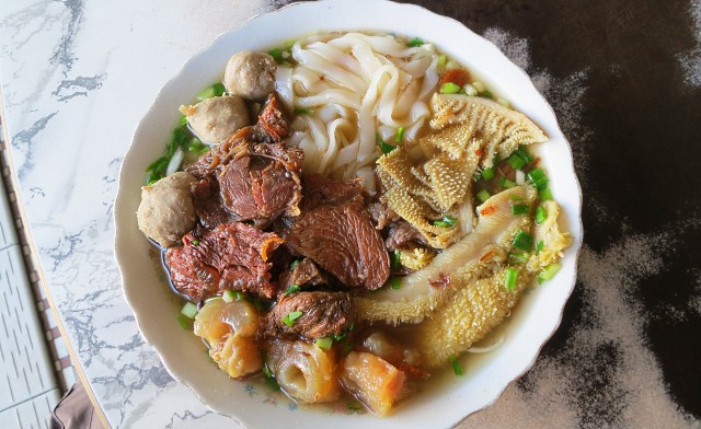 Ngiu Chap Beef Noodle of Kedai Cheng Wah Restaurant (精華冰室)