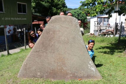 Watu Tinuridung stone was used as bullet shield by the rebels in old days