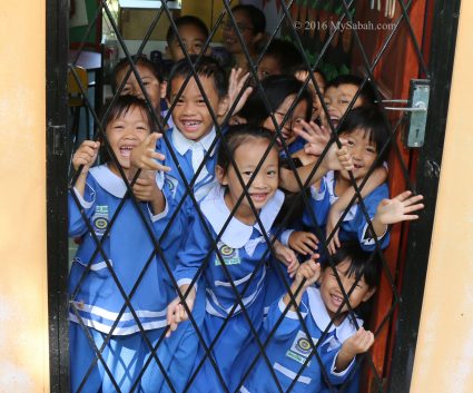 Lovely children of Tambunan