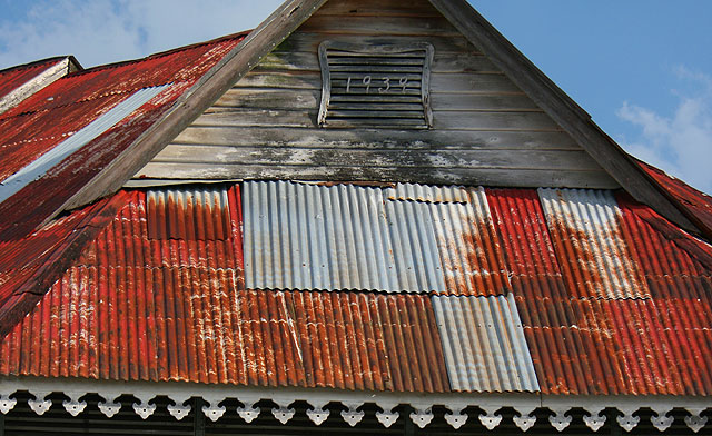 Pre-war shoplot in Bongawan