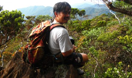 Climbing Mount Tambuyukon