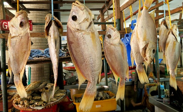 Sabah’s Best Dried Seafood in Tawau Tanjung Market