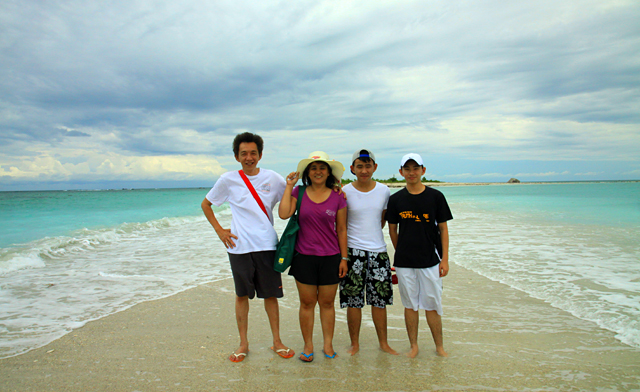 Sands Spit Island (Pulau Kalampunian Besar) of Pulau Tiga Islands