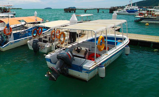 How to go to Islands nearby Kota Kinabalu city?