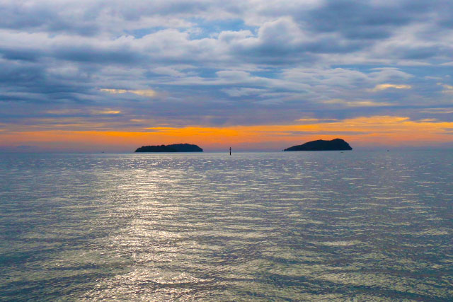 Island Sunset Cruise off Kota Kinabalu City