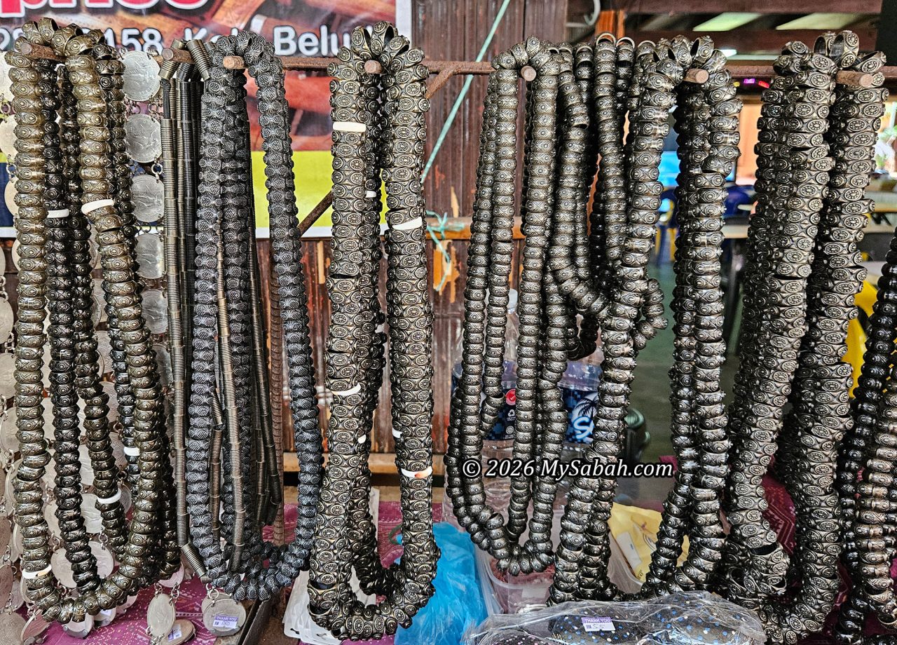 Tangkong in Penampang and Tambunan styles.