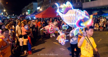 Chinese fish dance