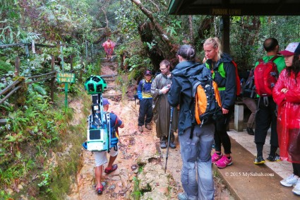 mapping the trail to Mt. Kinabalu