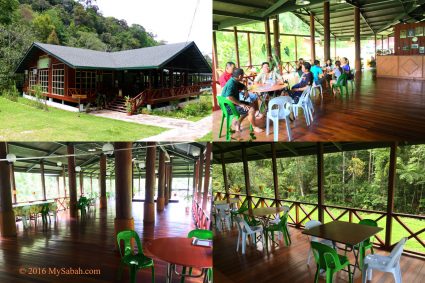 Restaurant in front of the entrance to Mahua Park