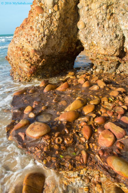 rockface and caves of Batu Luang