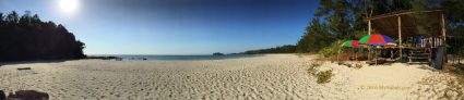 Panoramic view of Bawang Jamal Beach