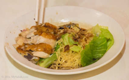 Restoran Juara Xpress: Chicken Noodle (Ayam Kon Lou Mee (MYR5.80))