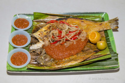 Ikan Bakar Nicholas: MYR14 (MYR3.50/100gm)