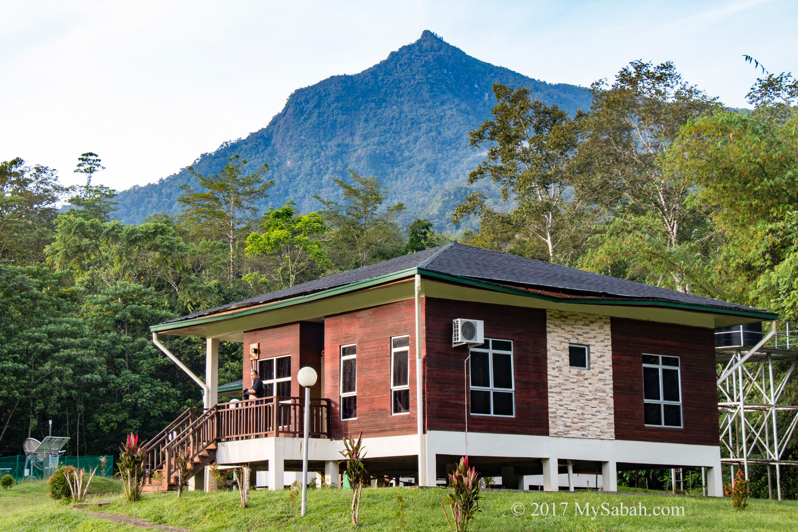 View of Mount Nombuyukon behind the chalet in Serinsim park