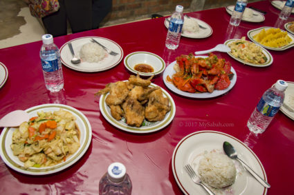 Dinner at the end of tour, rice with fried chicken, crabs, mixed vegetables and some fruits