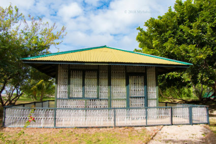 mineral bottle house