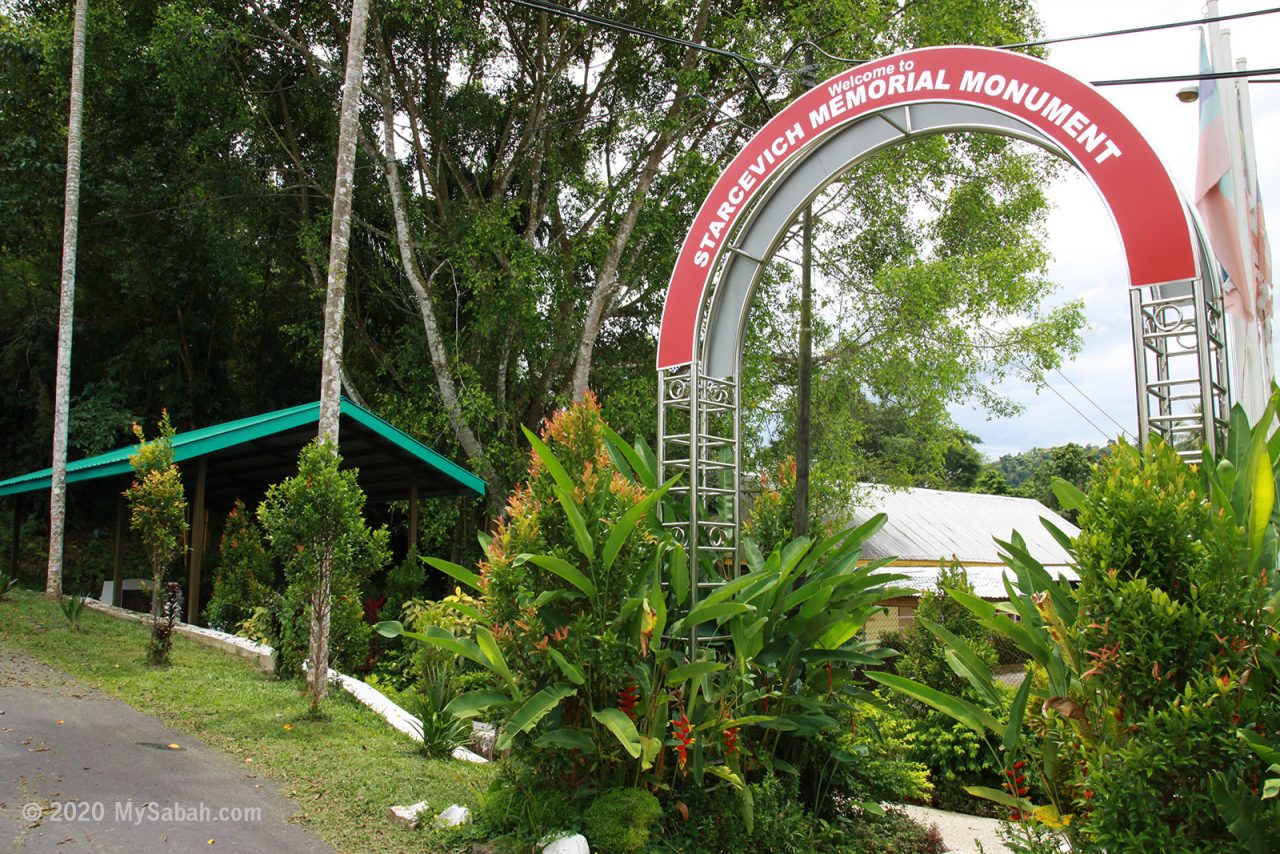 Starcevich Memorial Monument next to the Tugu Road (Jalan Tugu)