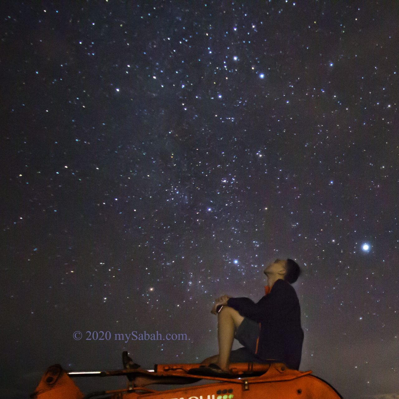 Looking at the starry sky in Sugud