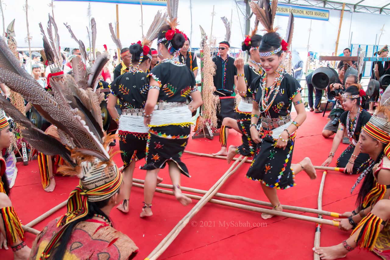 Cross style bamboo dance by Murut from Tenom