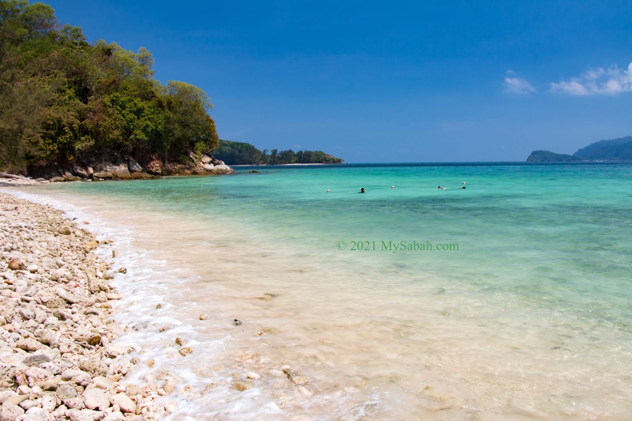 Rocky beach of Mamutik Island (Pulau Mamutik)