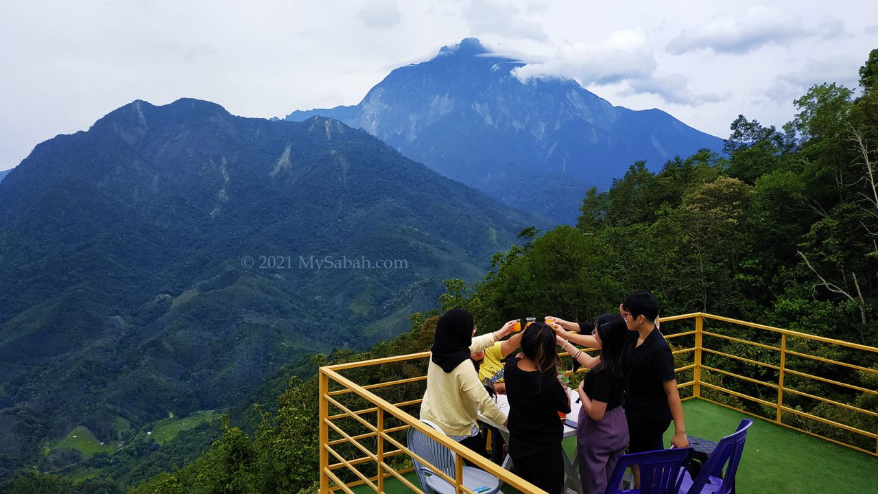 Platform of Peranggi View Point