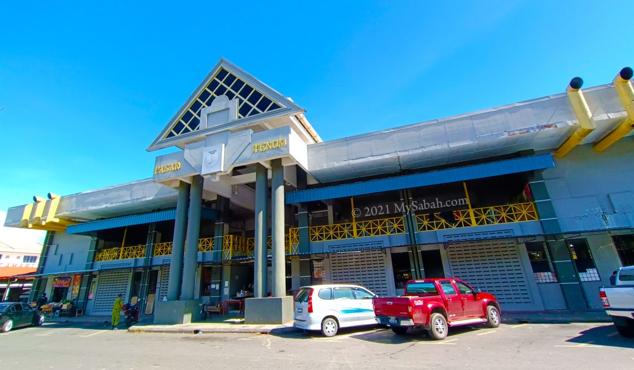 Wet market of Tenom (Pasar Tenom)