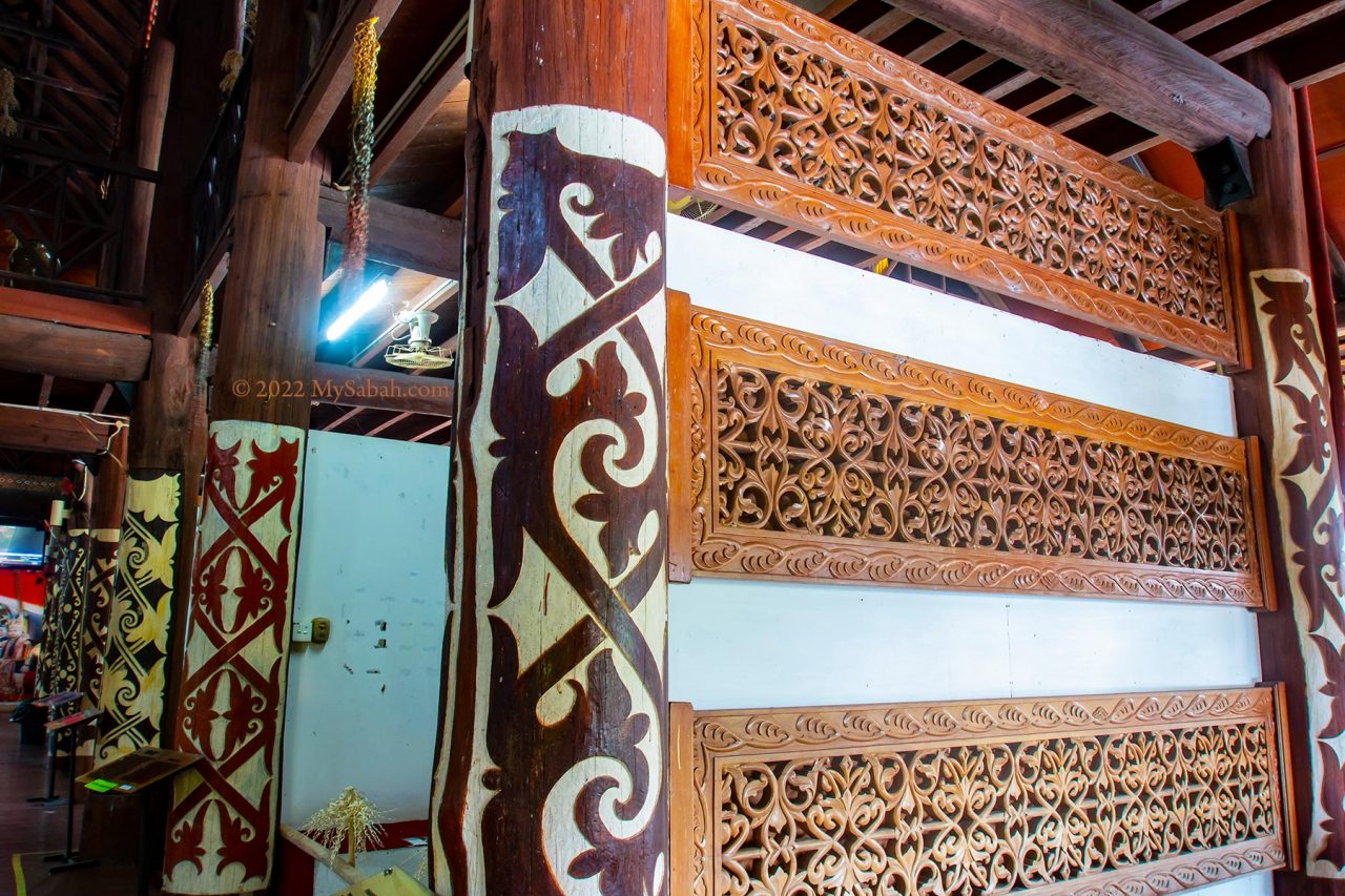 Traditional motifs of Murut on the pillars and interior panels