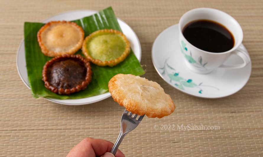 Kuih Pinjaram, the UFO Cake of Sabah