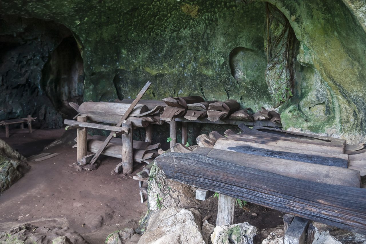 Log Coffin in Agop Batu Tulug