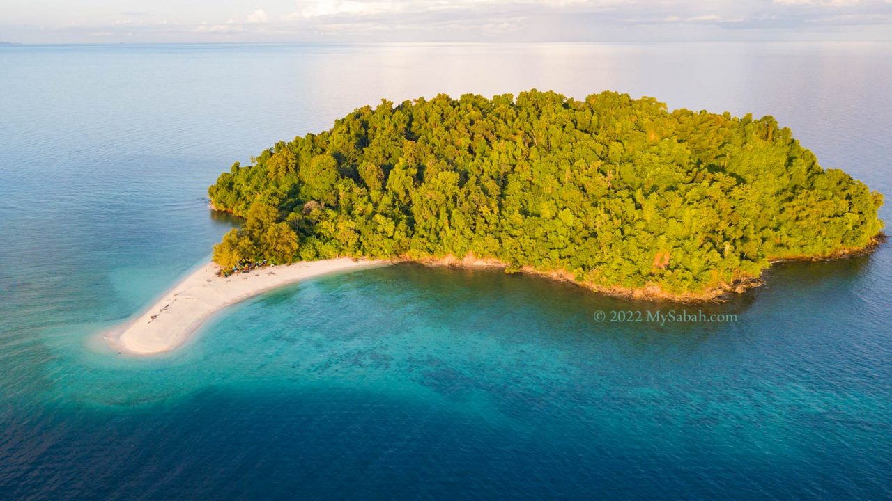 Aerial photo of Pulau Sulug (Sulug Island)