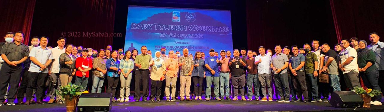 Group photo of Sabah tourism minister with the participants of 3-day Sabah Dark Tourism Workshop