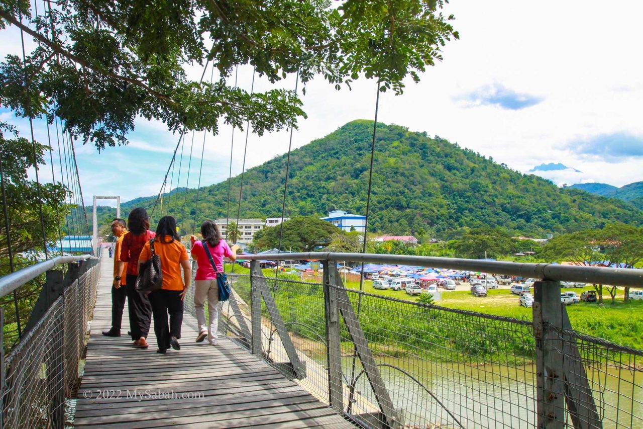 Walking on the Tamparuli Bridge