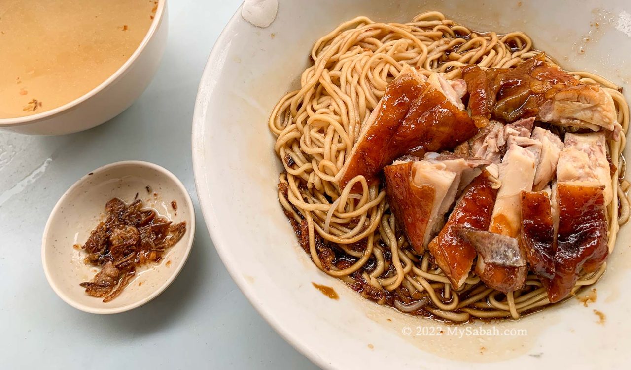 Mee Sup Kota Belud of konlou (dry) type (without soup)