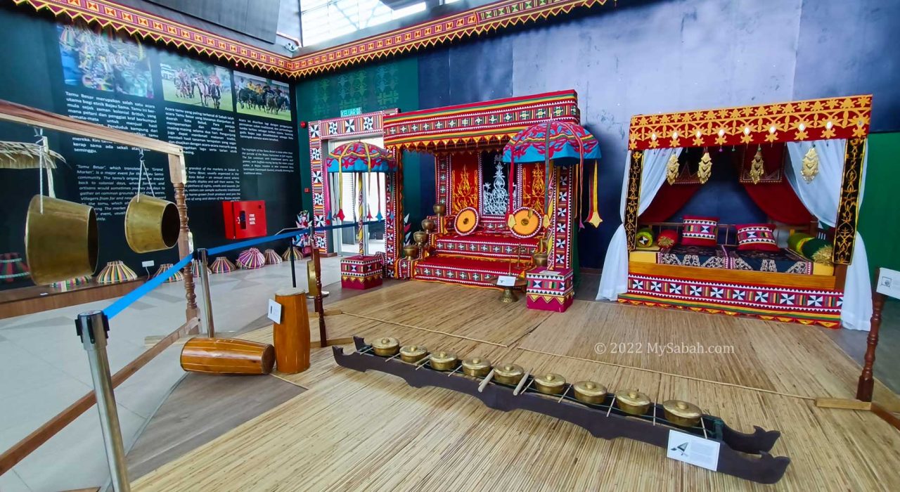 Musical instruments and wedding display of Bajau Sama