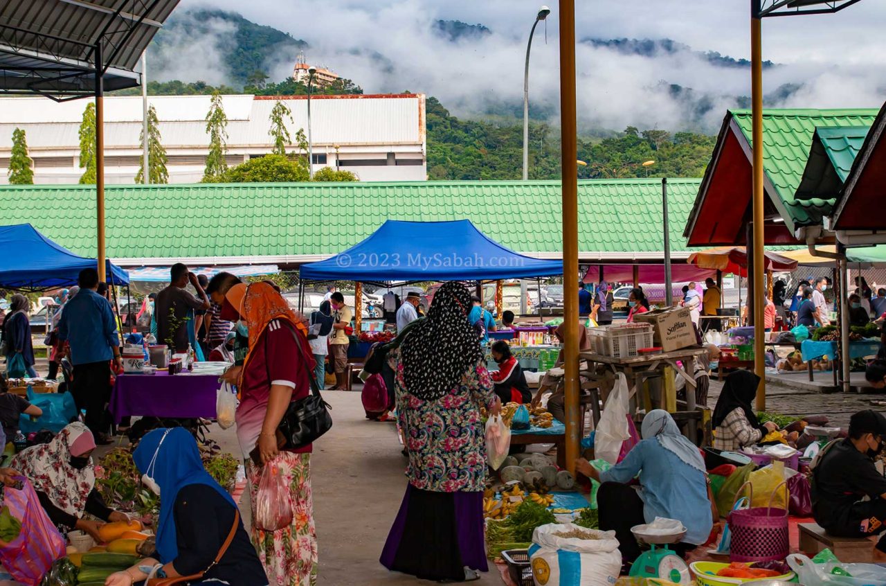 Tamu market of Tenom town