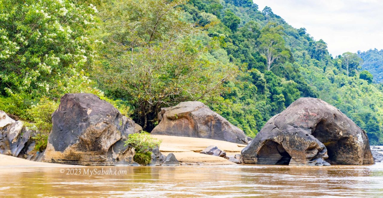 Volcanic rocks at the river