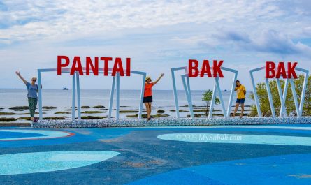 Landmark sign of Bak Bak Beach (Pantai Bak Bak)