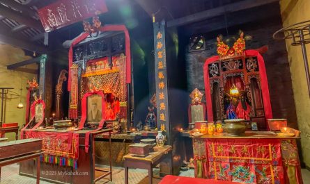 Altars of Sam Sing Kung Temple (三聖宮)