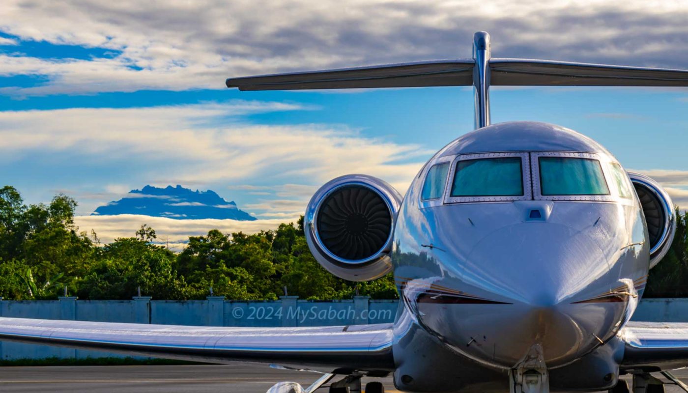 Plane and Mount Kinabalu