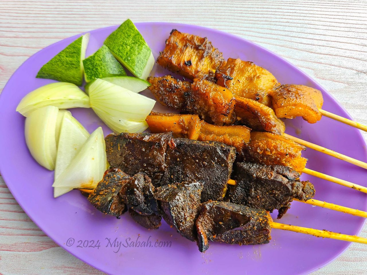 Satay Berubut (Beef Tripe Satay) and Sate Hati Buyah (Beef Lungs Satay)